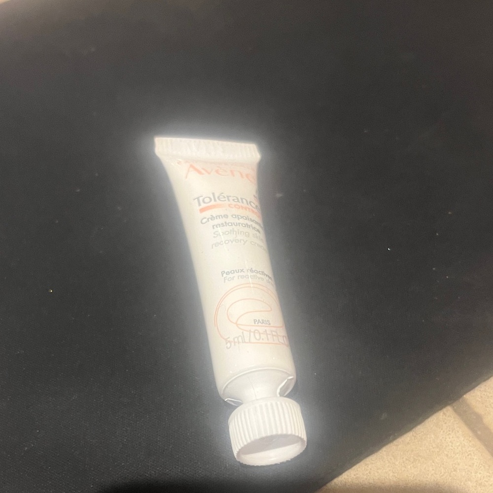 Avene Tolerance Cream sample nwt